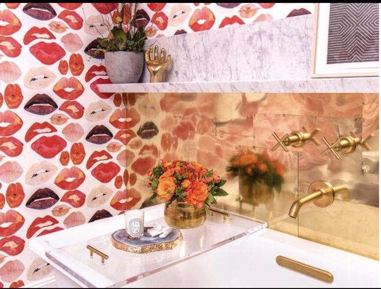 Made for a Queen (or just a queen at&nbsp;heart).